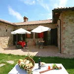 Passignano Near Trasimeno Ferienhaus