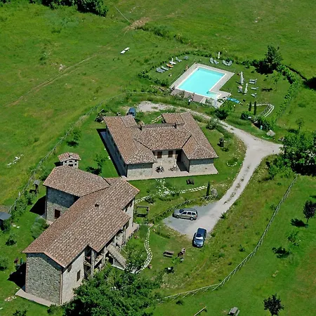 Casa de Férias Passignano Near Trasimeno *
